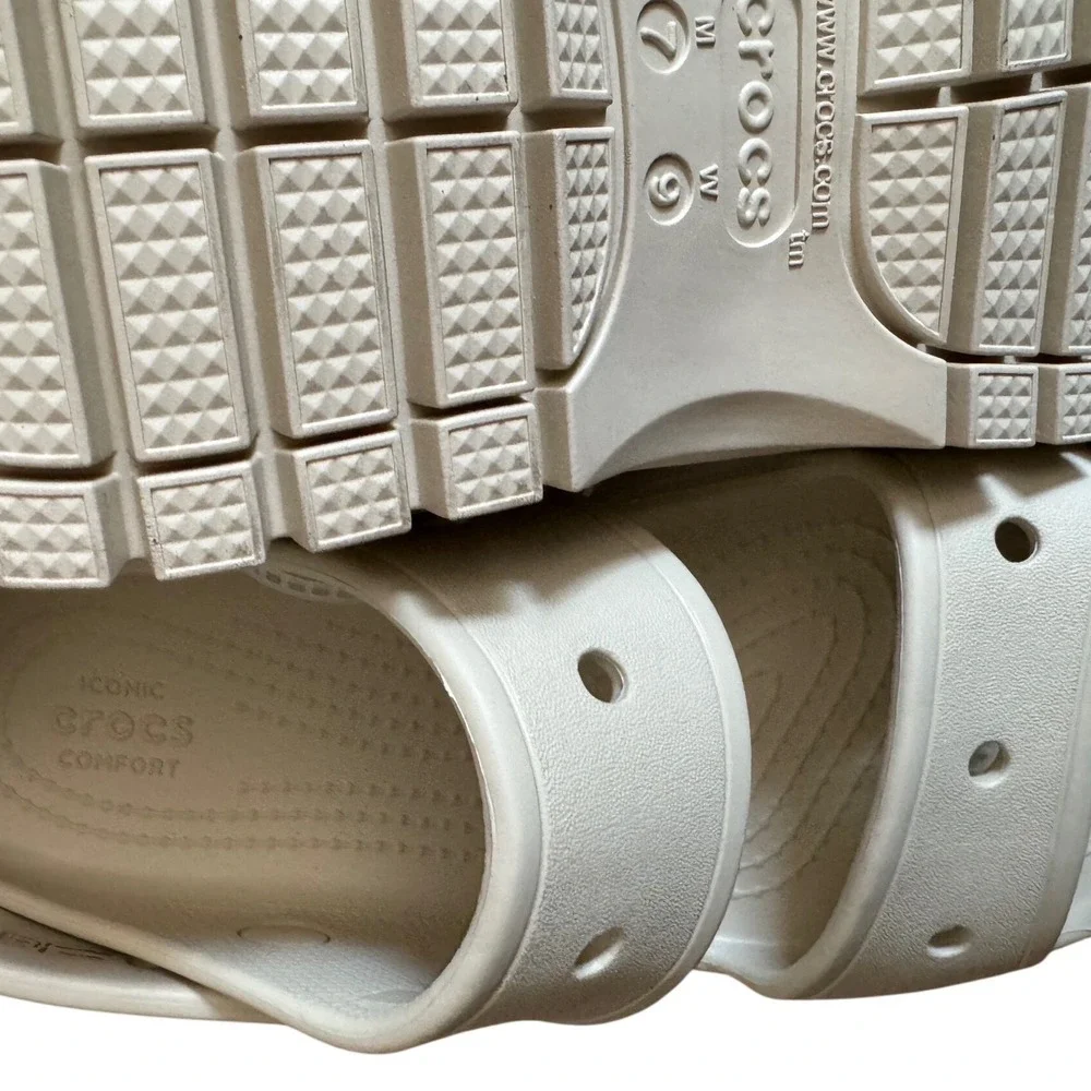 Crocs‎ Mega Crush Platform Sandals  Bone Size 9